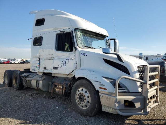 2019 VOLVO VN