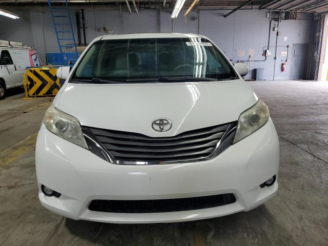 Photo 5 from auction – 2012 TOYOTA SIENNA XLE with VIN 5TDDK3DC0CS041991