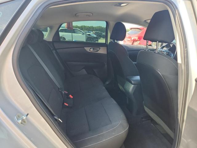 Photo 10 from auction – 2021 KIA FORTE FE with VIN 3KPF24AD0ME346706
