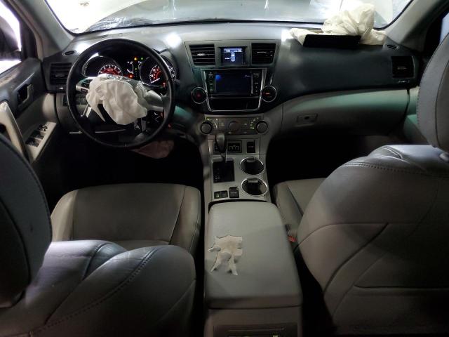 Photo 8 from auction – 2013 TOYOTA HIGHLANDER with VIN 5TDBK3EH6DS214173