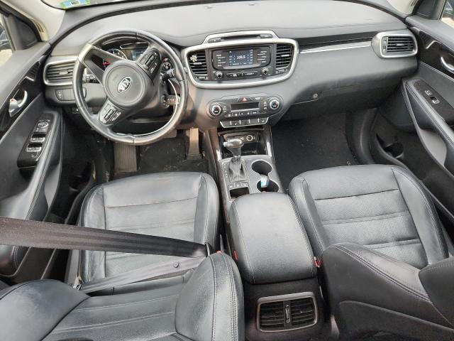 Photo 8 from auction – 2016 KIA SORENTO EX with VIN 5XYPHDA1XGG006401