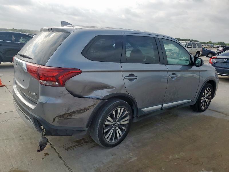 Photo 3 from auction – 2019 MITSUBISHI OUTLANDER with VIN JA4AD3A30KZ033222