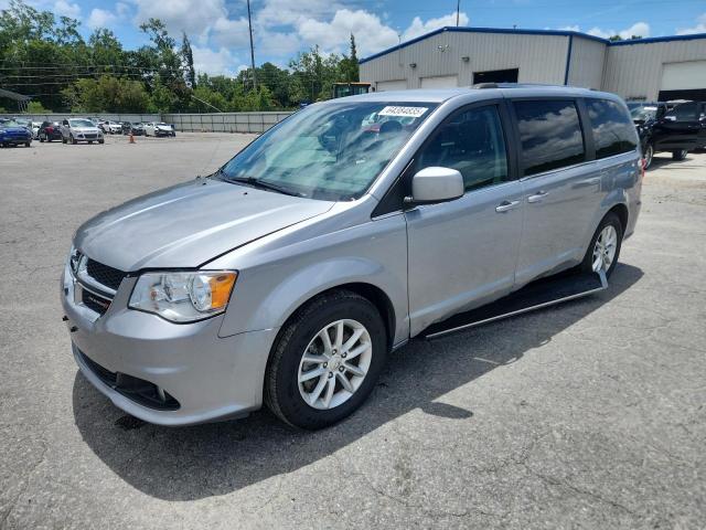 DODGE GRAND CARA 2018 with VIN 2C4RDGCG8JR208518 - Photo from auction