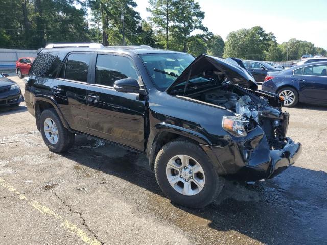 Photo 4 from auction – 2018 TOYOTA 4RUNNER SR with VIN JTEZU5JR7J5189879
