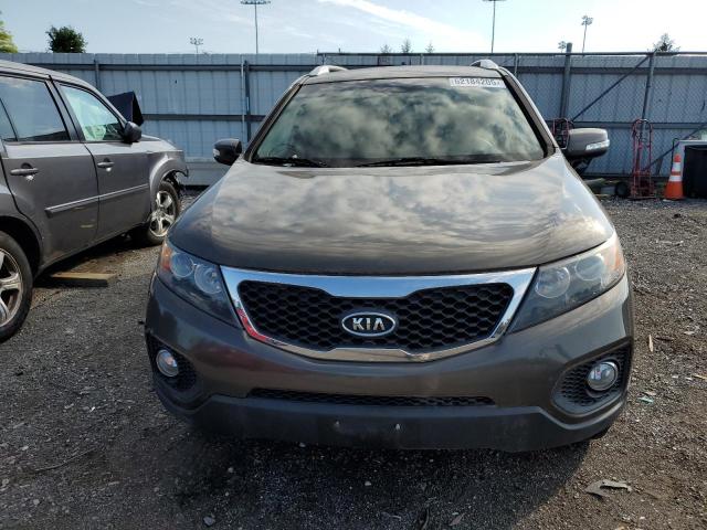 Photo 5 from auction – 2013 KIA SORENTO EX with VIN 5XYKUDA64DG401686