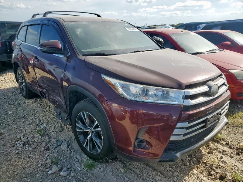 Photo 4 from auction – 2017 TOYOTA HIGHLANDER with VIN 5TDZARFH8HS024657