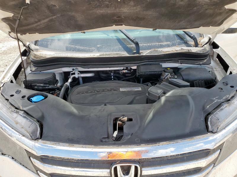 Photo 12 from auction – 2016 HONDA PILOT EXL with VIN 5FNYF5H55GB035644
