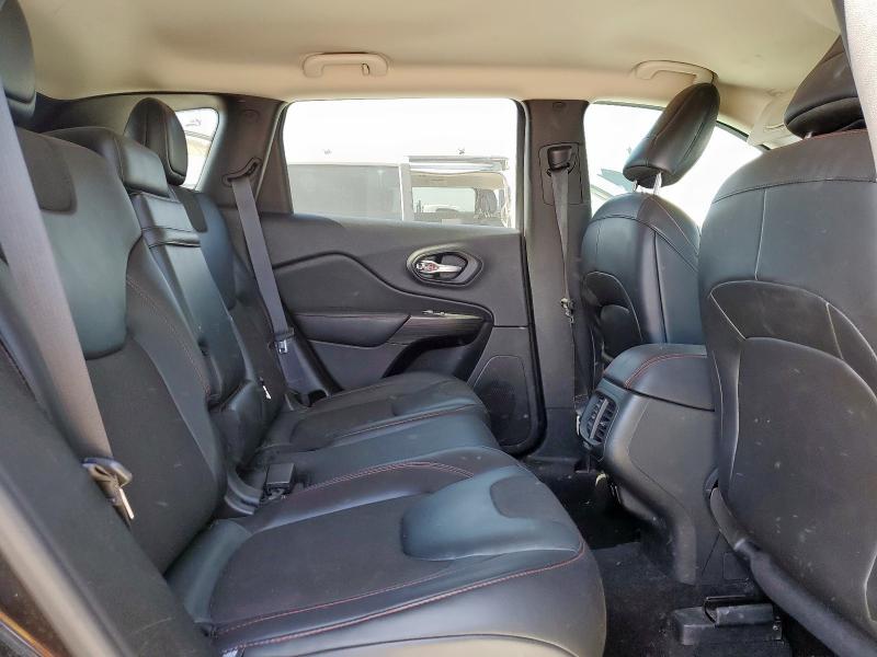 Photo 11 from auction – 2015 JEEP CHEROKEE T with VIN 1C4PJMBS1FW785409