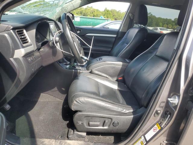 Photo 7 from auction – 2017 TOYOTA HIGHLANDER with VIN 5TDJZRFH6HS470358