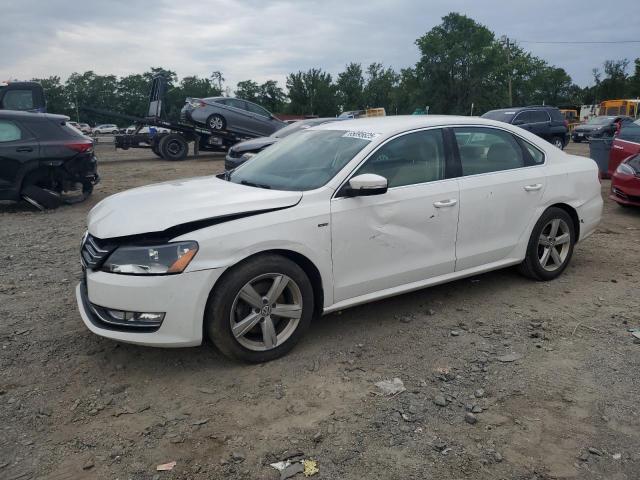 VOLKSWAGEN PASSAT S 2015 with VIN 1VWAT7A39FC116508 - Photo from auction