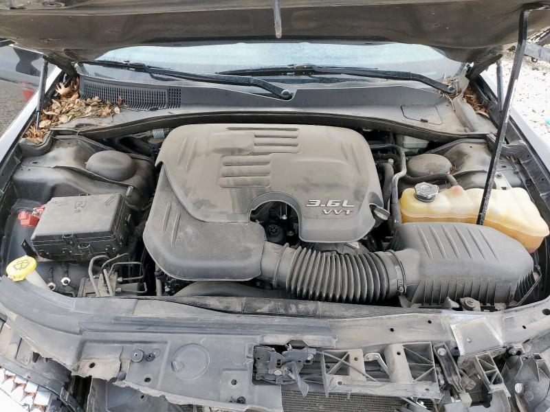 Photo 11 from auction – 2014 CHRYSLER 300 with VIN 2C3CCAAG0EH376811
