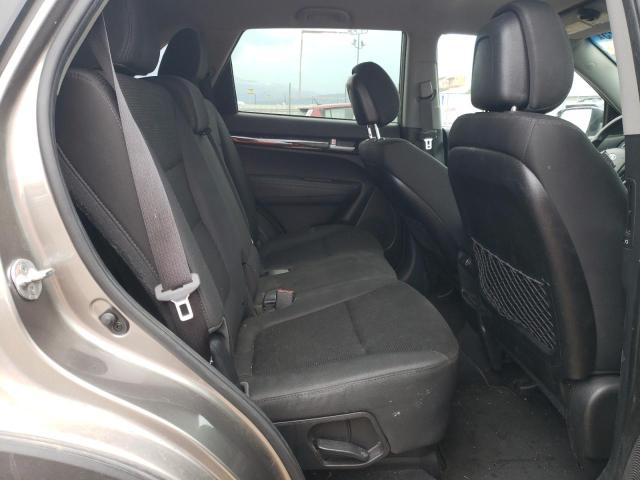 Photo 11 from auction – 2015 KIA SORENTO LX with VIN 5XYKTDA75FG604004