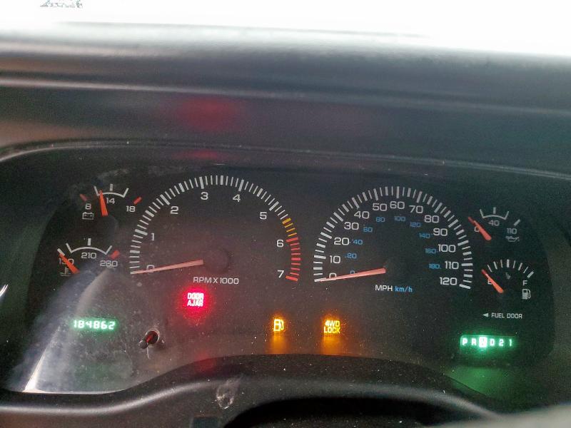 Photo 9 from auction – 2000 DODGE DURANGO with VIN 1B4HS28N3YF159142