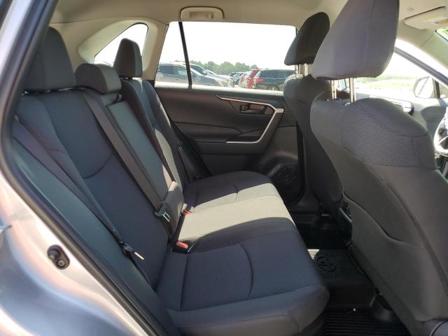 Photo 11 from auction – 2025 TOYOTA RAV4 LE with VIN JTMMWRFV7SD282317