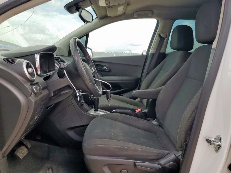 Photo 7 from auction – 2016 CHEVROLET TRAX LS with VIN KL7CJKSB7GB517621