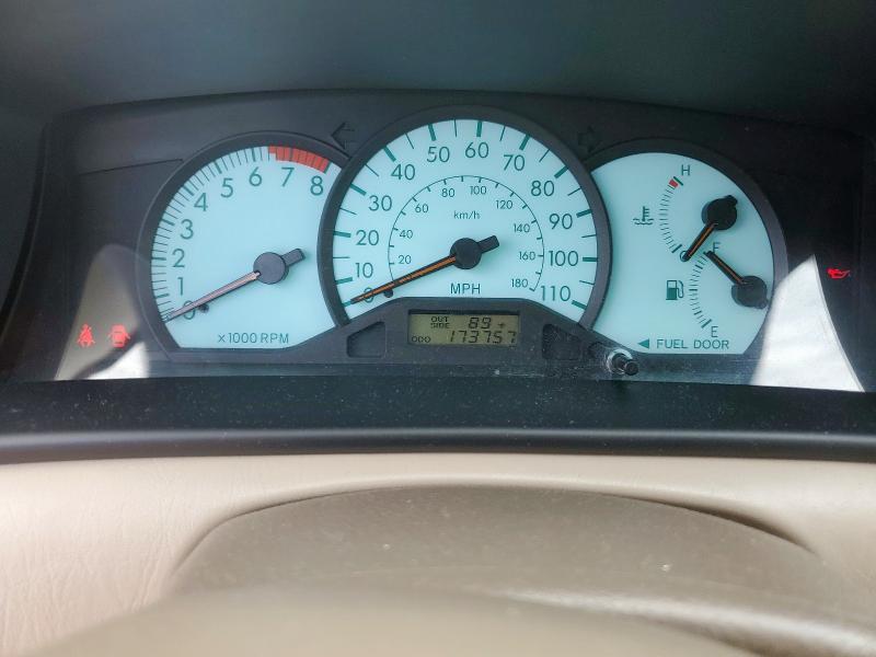 Photo 9 from auction – 2003 TOYOTA COROLLA CE with VIN 1NXBR32E23Z146790