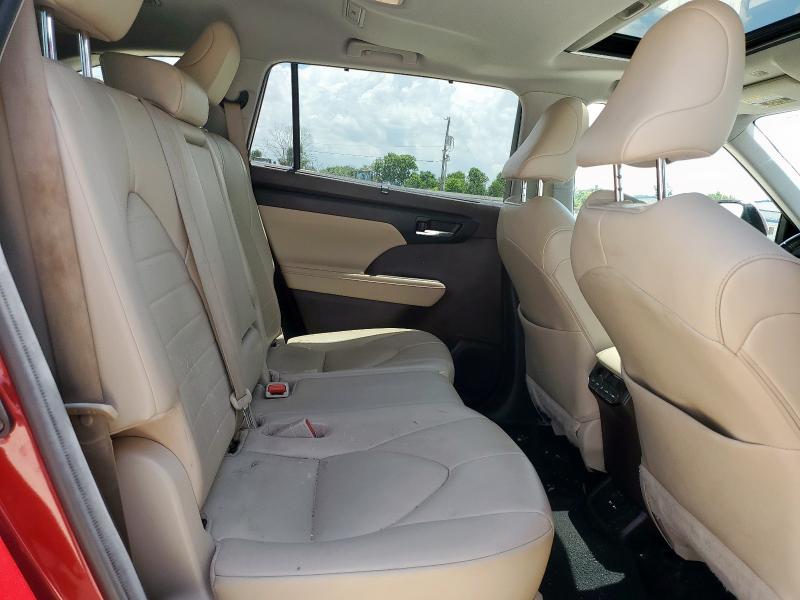 Photo 11 from auction – 2021 TOYOTA HIGHLANDER with VIN 5TDGZRAH7MS042388