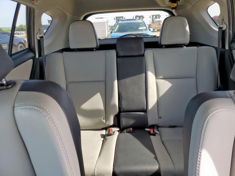Photo 10 from auction – 2017 TOYOTA RAV4 LIMIT with VIN 2T3DFREV0HW603210
