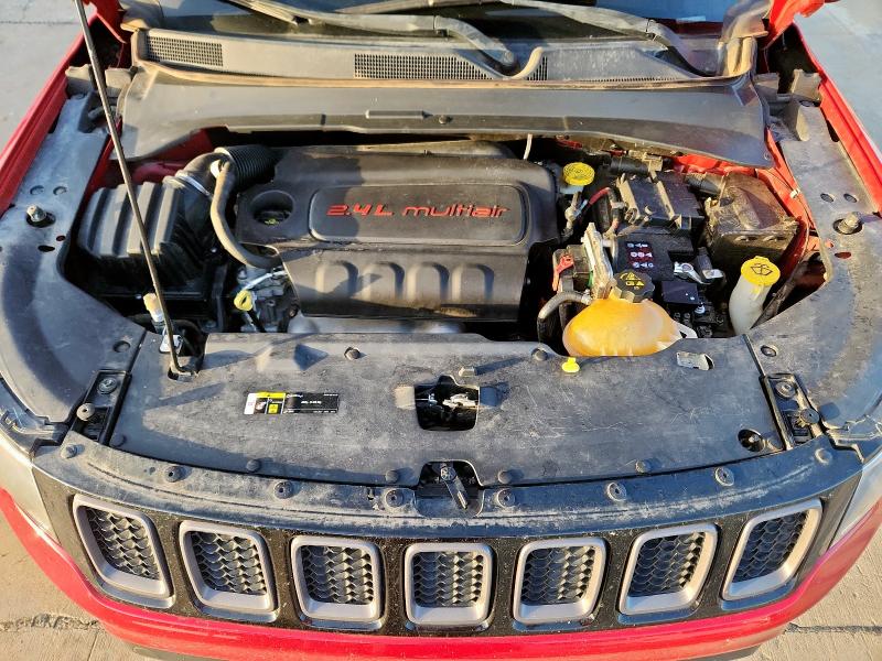 Photo 12 from auction – 2018 JEEP COMPASS TR with VIN 3C4NJDDB1JT135806