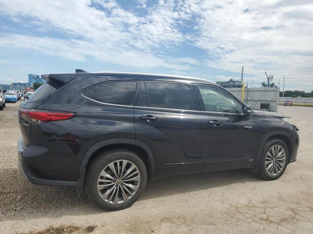 Photo 3 from auction – 2021 TOYOTA HIGHLANDER with VIN 5TDEBRCH8MS025754