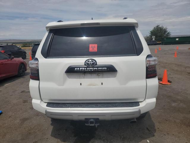 Photo 6 from auction – 2016 TOYOTA 4RUNNER SR with VIN JTEBU5JR2G5395945