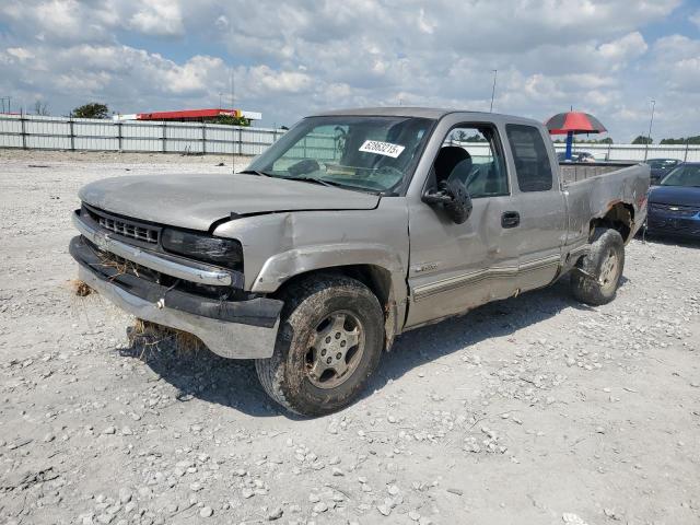 CHEVROLET SILVERADO 2000 with VIN 1GCEK19T8YE309071 - Photo from auction