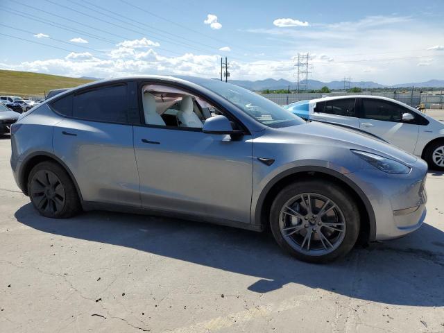 Photo 4 from auction – 2025 TESLA MODEL Y with VIN 7SAYGDEEXSF257099