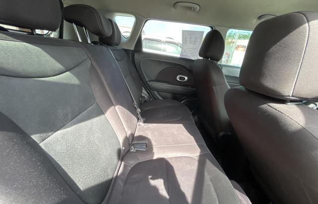 Photo 6 from auction – 2017 KIA SOUL with VIN KNDJN2A2XH7498521