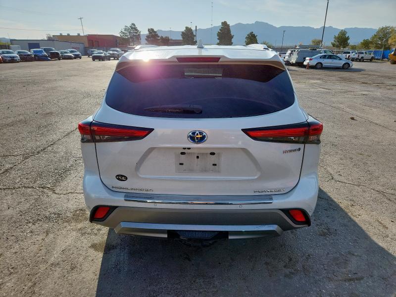 Photo 6 from auction – 2021 TOYOTA HIGHLANDER with VIN 5TDFARAH6MS009448