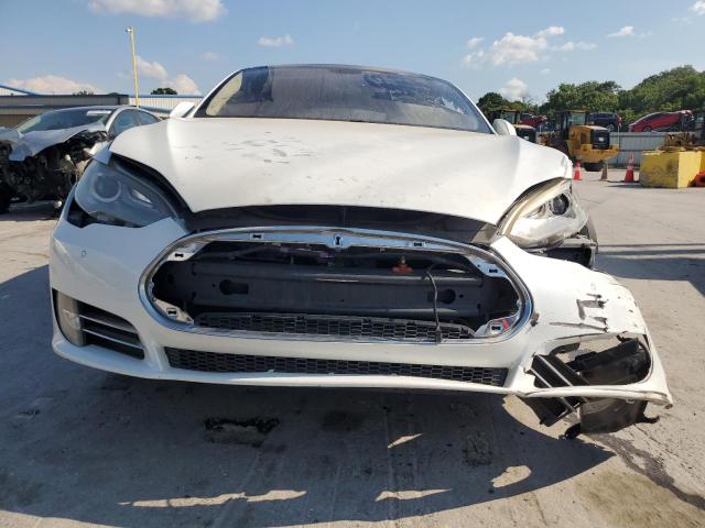 Photo 5 from auction – 2013 TESLA MODEL S with VIN 5YJSA1CN6DFP21076