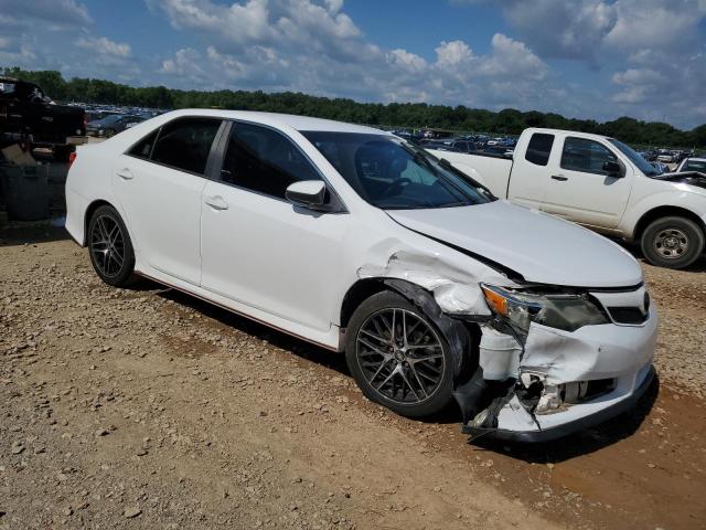 Photo 4 from auction – 2014 TOYOTA CAMRY with VIN 4T1BF1FK9EU330320