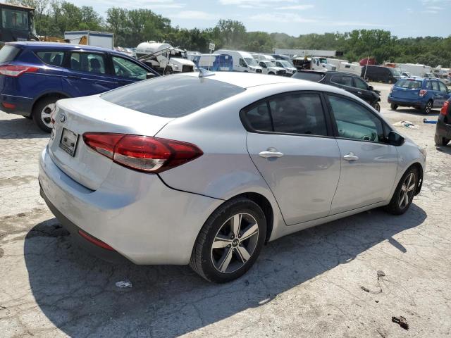 Photo 3 from auction – 2018 KIA FORTE LX with VIN 3KPFL4A7XJE171867