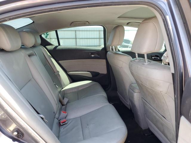 Photo 10 from auction – 2018 ACURA ILX BASE W with VIN 19UDE2F32JA004399