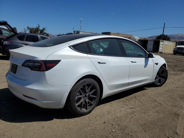 Photo 3 from auction – 2022 TESLA MODEL 3 with VIN 5YJ3E1EB6NF354645