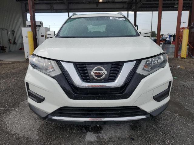 Photo 5 from auction – 2017 NISSAN ROGUE S with VIN 5N1AT2MT2HC827614