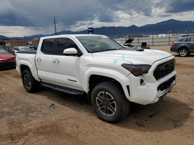 Photo 4 from auction – 2024 TOYOTA TACOMA DOU with VIN 3TMLB5JN1RM039365