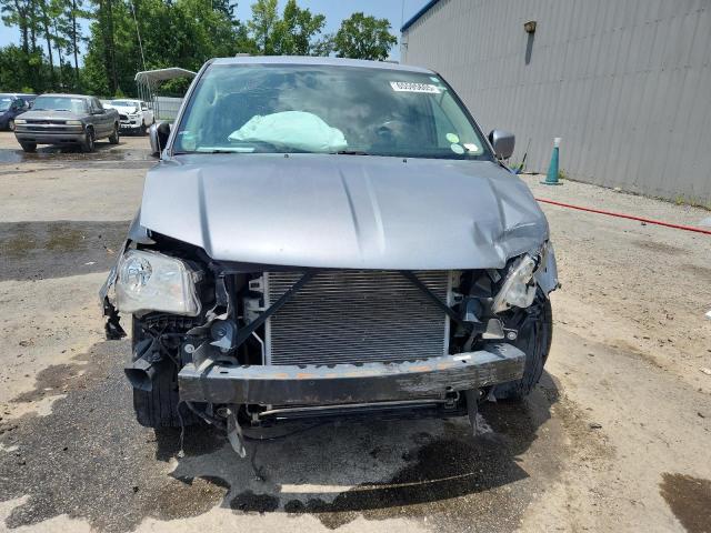 Photo 5 from auction – 2015 CHRYSLER TOWN & COU with VIN 2C4RC1BG8FR699214