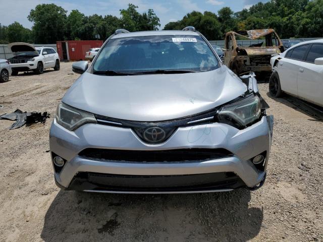 Photo 5 from auction – 2018 TOYOTA RAV4 with VIN 2T3WFREVXJW470647