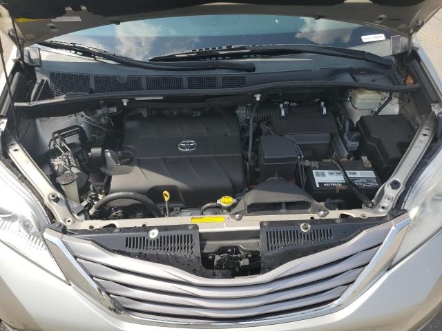Photo 12 from auction – 2015 TOYOTA SIENNA XLE with VIN 5TDDK3DC4FS124778
