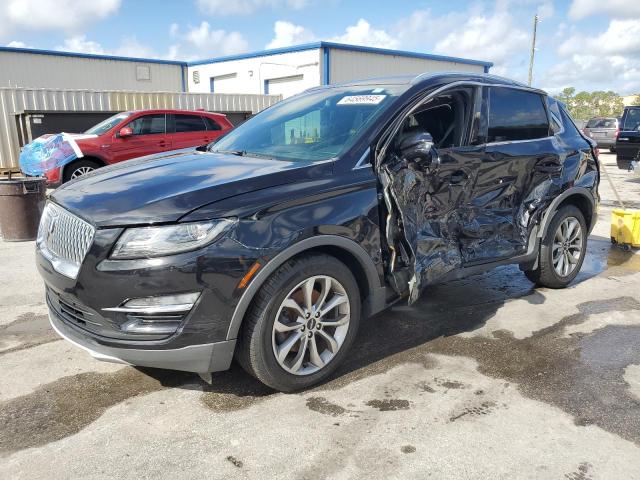 LINCOLN MKC SELECT 2019 with VIN 5LMCJ2C97KUL04205 - Photo from auction