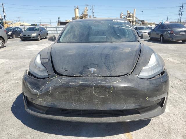 Photo 5 from auction – 2018 TESLA MODEL 3 with VIN 5YJ3E1EA9JF037993