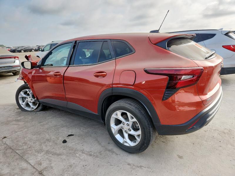 Zdjęcie 2 z aukcji – 2024 CHEVROLET TRAX LS z VIN KL77LFE20RC014573