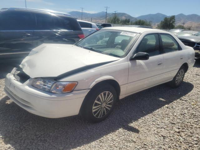 TOYOTA CAMRY CE 2000 with VIN JT2BG22K4Y0433873 - Photo from auction