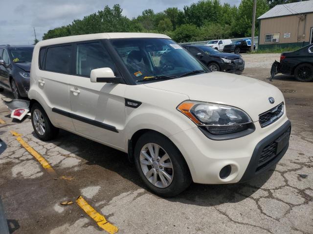 Photo 4 from auction – 2013 KIA SOUL with VIN KNDJT2A50D7768916