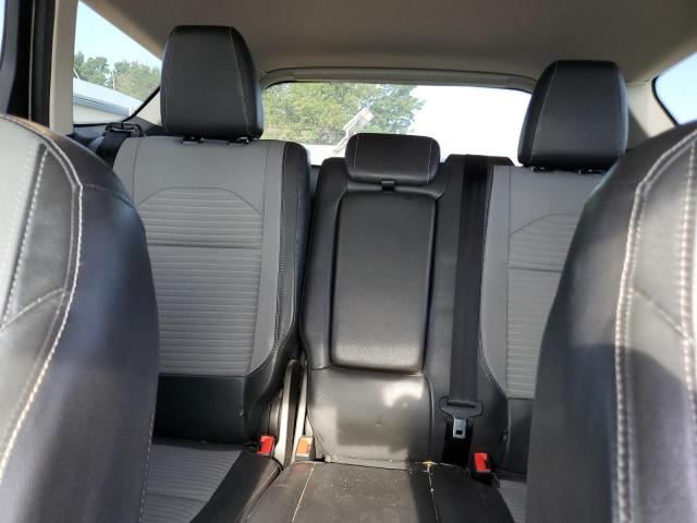 Photo 10 from auction – 2018 FORD ESCAPE SE with VIN 1FMCU9GD5JUC07181