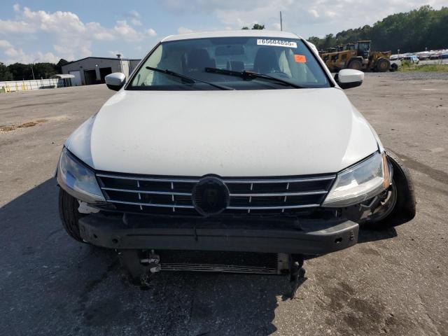 Photo 5 from auction – 2018 VOLKSWAGEN JETTA S with VIN 3VW2B7AJ5JM257623