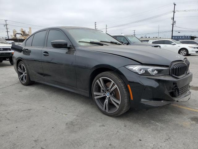 Photo 4 from auction – 2023 BMW 330I with VIN 3MW69FF00P8D60554