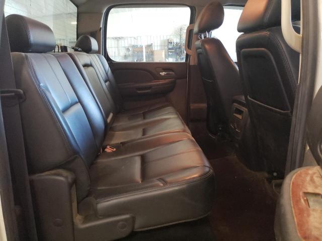 Photo 10 from auction – 2011 GMC 2500 with VIN 1GT121E88BF260293