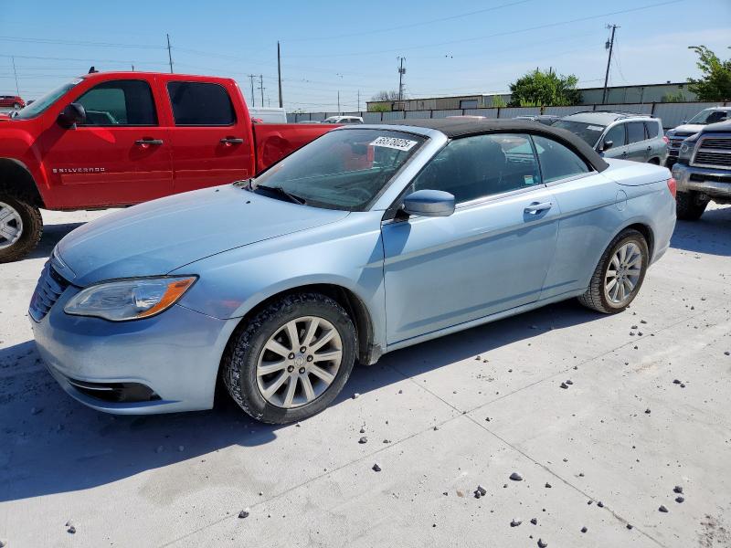 CHRYSLER 200 TOURIN 2013 with VIN 1C3BCBEBXDN526946 - Photo from auction