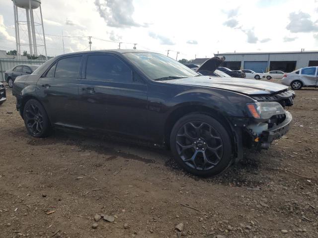 Foto 4 de la subasta – 2014 CHRYSLER 300 S con VIN 2C3CCABG0EH330393